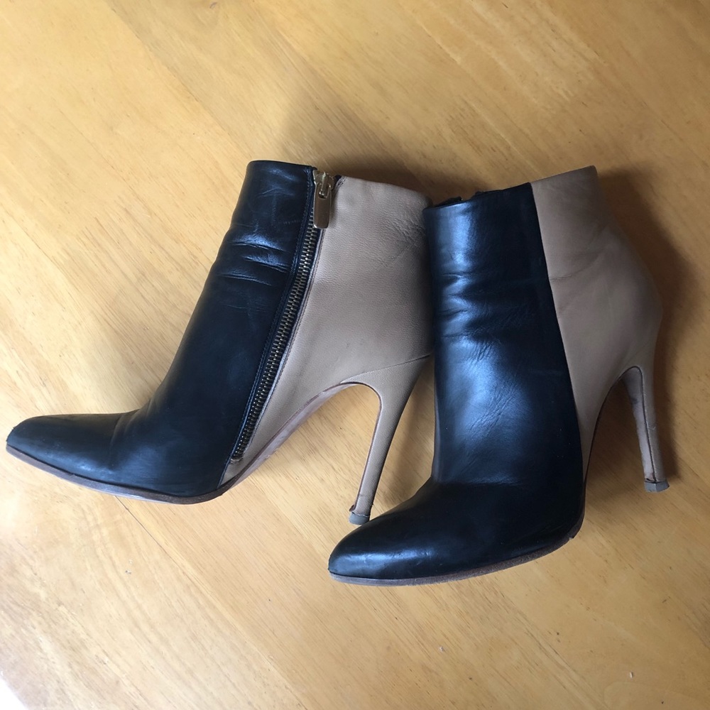 Club Monaco leather two-tone booties